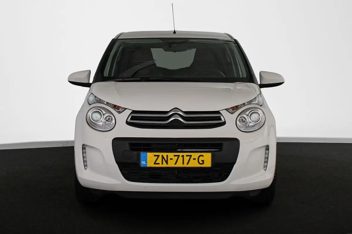 1.0 VTi Feel Automaat Airco Elektrische Ramen