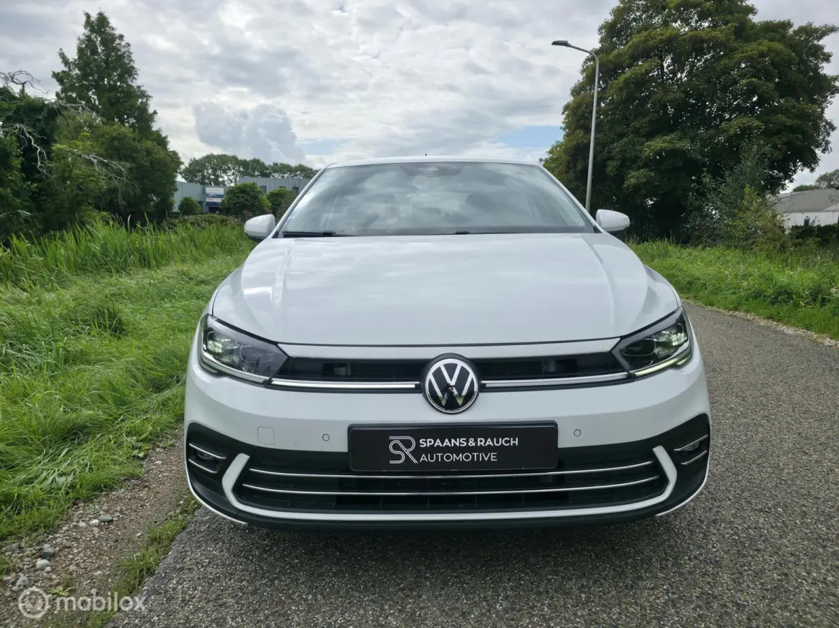 1.0 TSI / Alcantara / Stoelv. / Navi / Carpl.