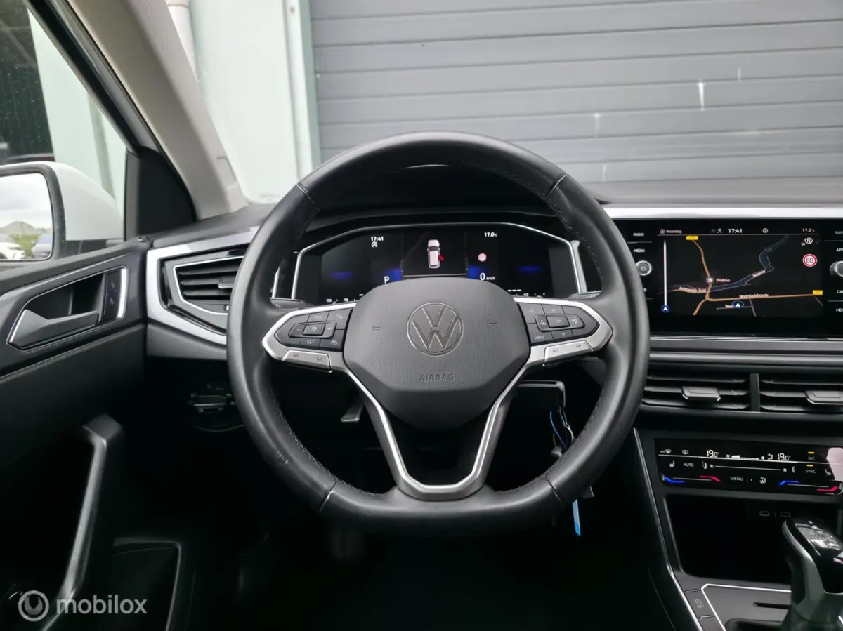 1.0 TSI / Alcantara / Stoelv. / Navi / Carpl.