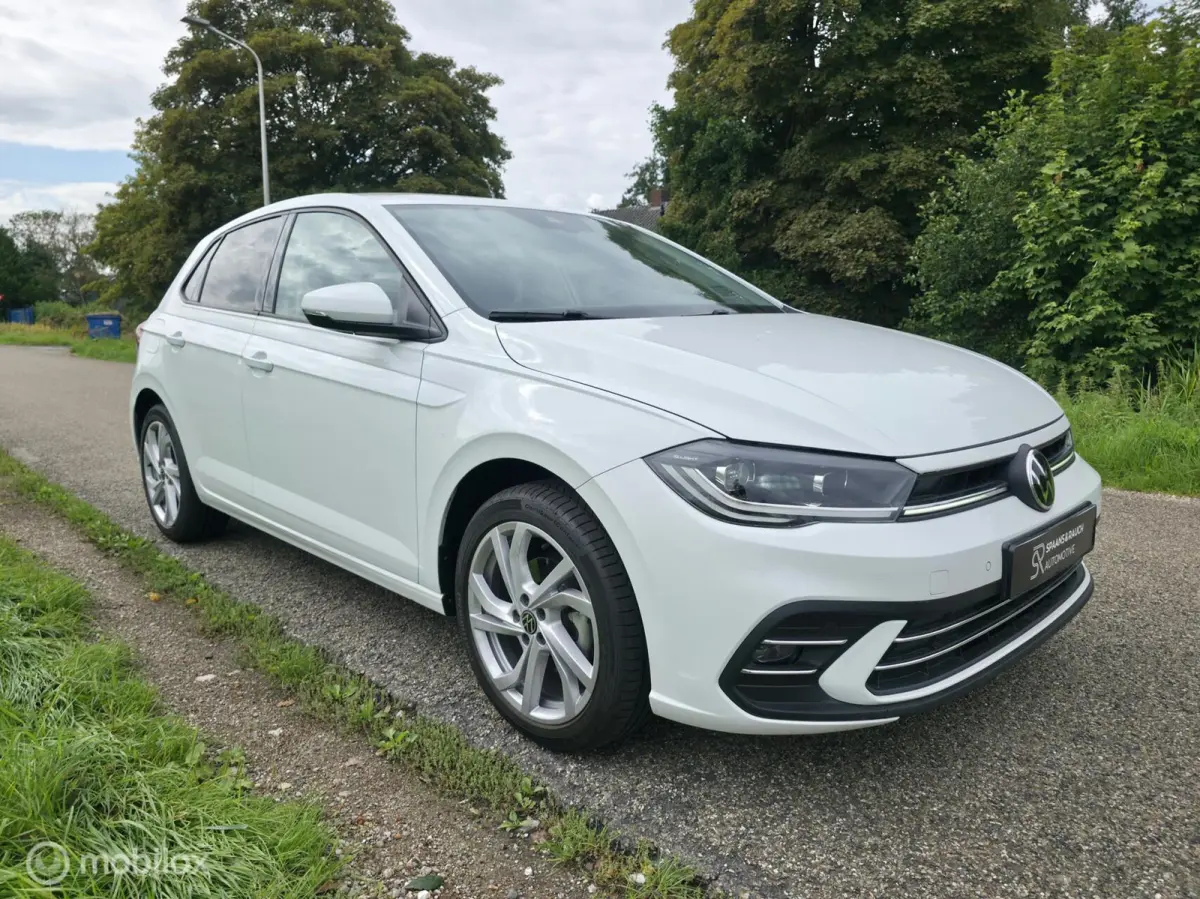 1.0 TSI / Alcantara / Stoelv. / Navi / Carpl.