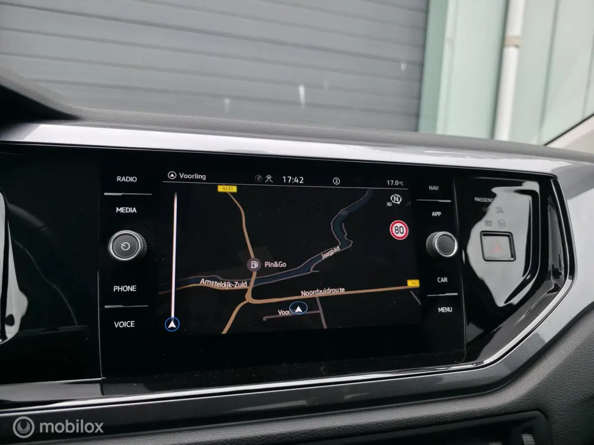 1.0 TSI / Alcantara / Stoelv. / Navi / Carpl.