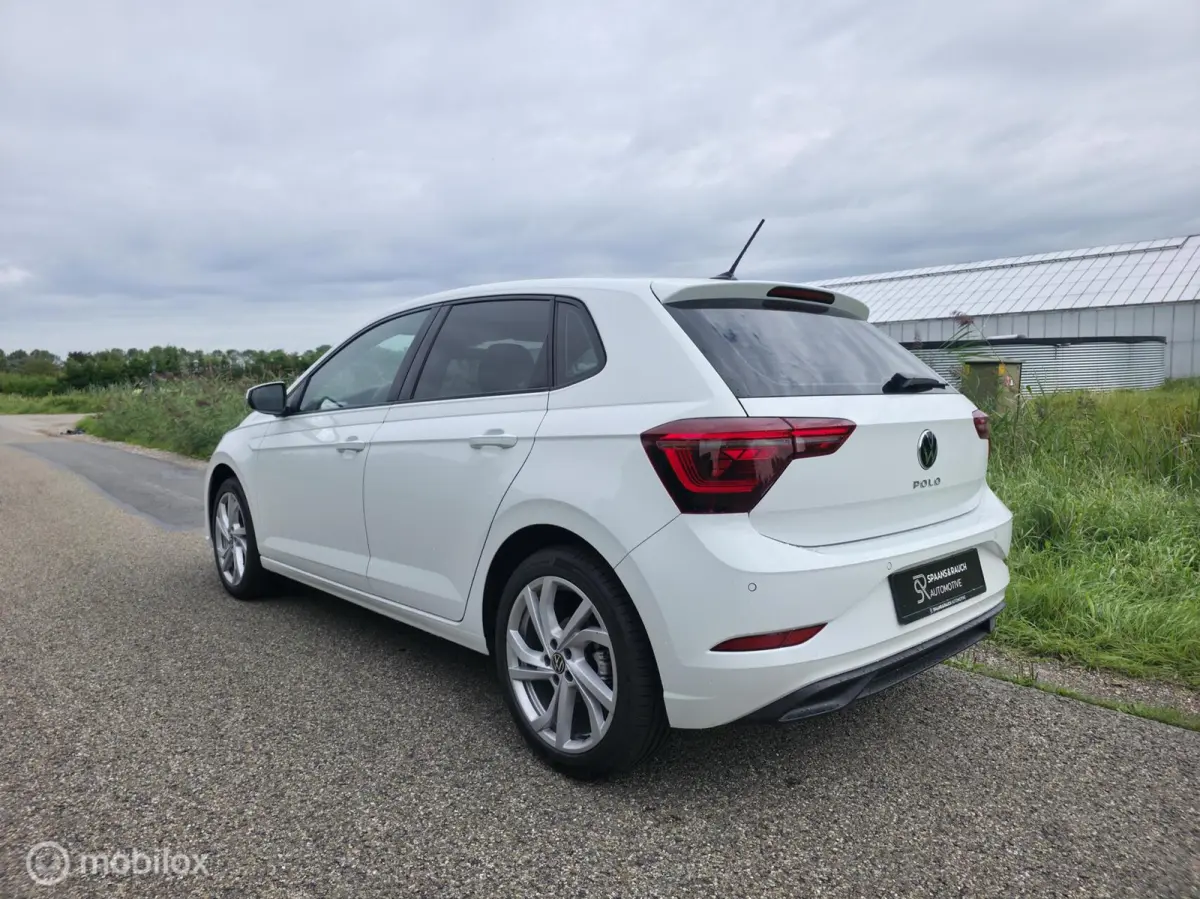 1.0 TSI / Alcantara / Stoelv. / Navi / Carpl.