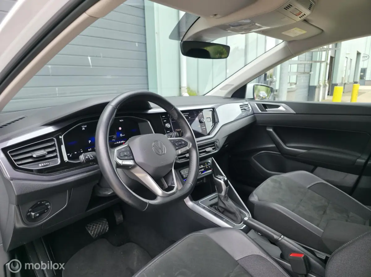 1.0 TSI / Alcantara / Stoelv. / Navi / Carpl.