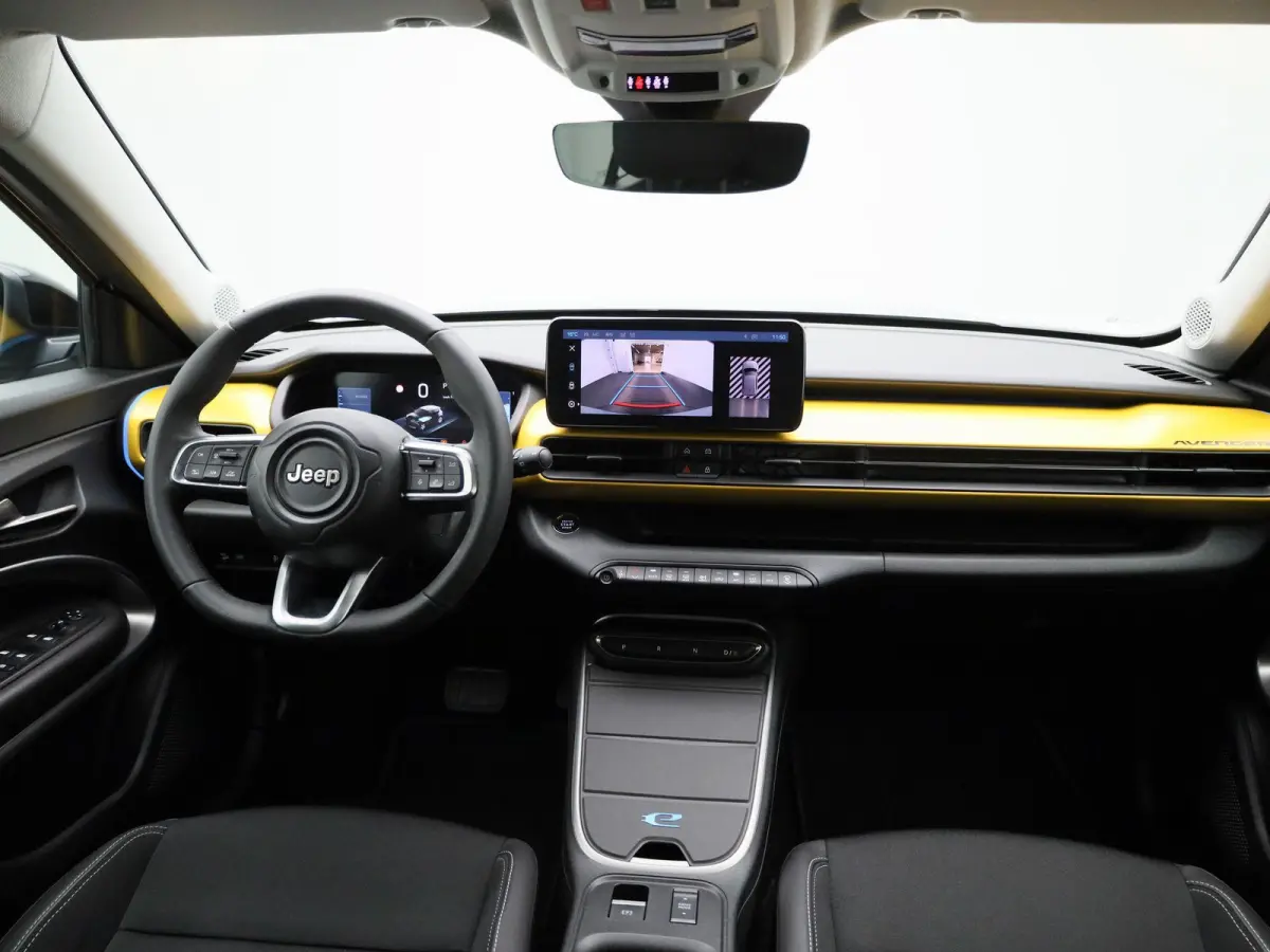 Longitude 54 kWh | Navigatie | Camera | Stoelverwarming | Parkeersensoren Voor/Achter | Apple Carplay&Android Auto