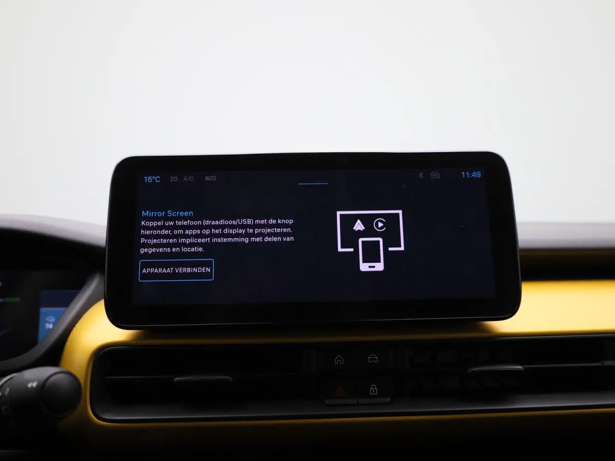 Longitude 54 kWh | Navigatie | Camera | Stoelverwarming | Parkeersensoren Voor/Achter | Apple Carplay&Android Auto