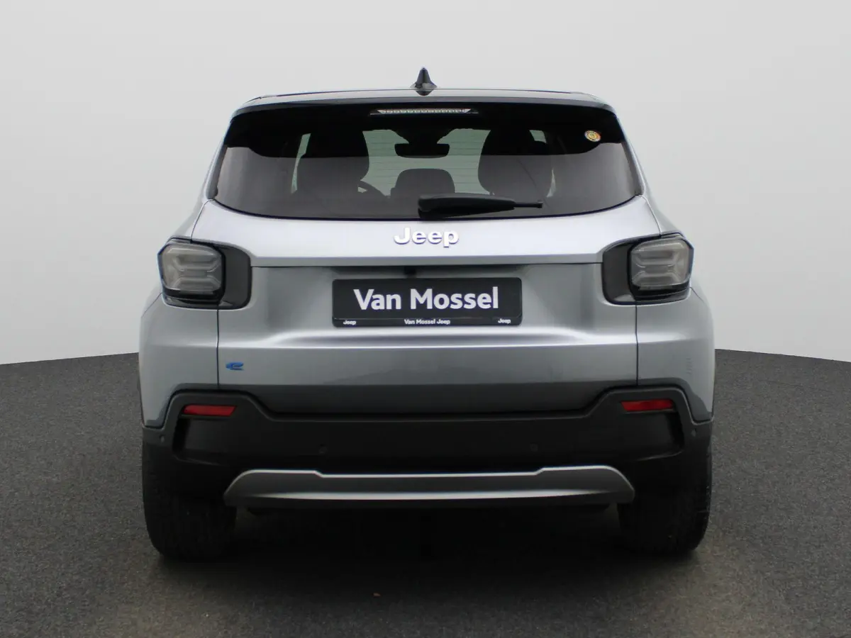 Longitude 54 kWh | Navigatie | Camera | Stoelverwarming | Parkeersensoren Voor/Achter | Apple Carplay&Android Auto
