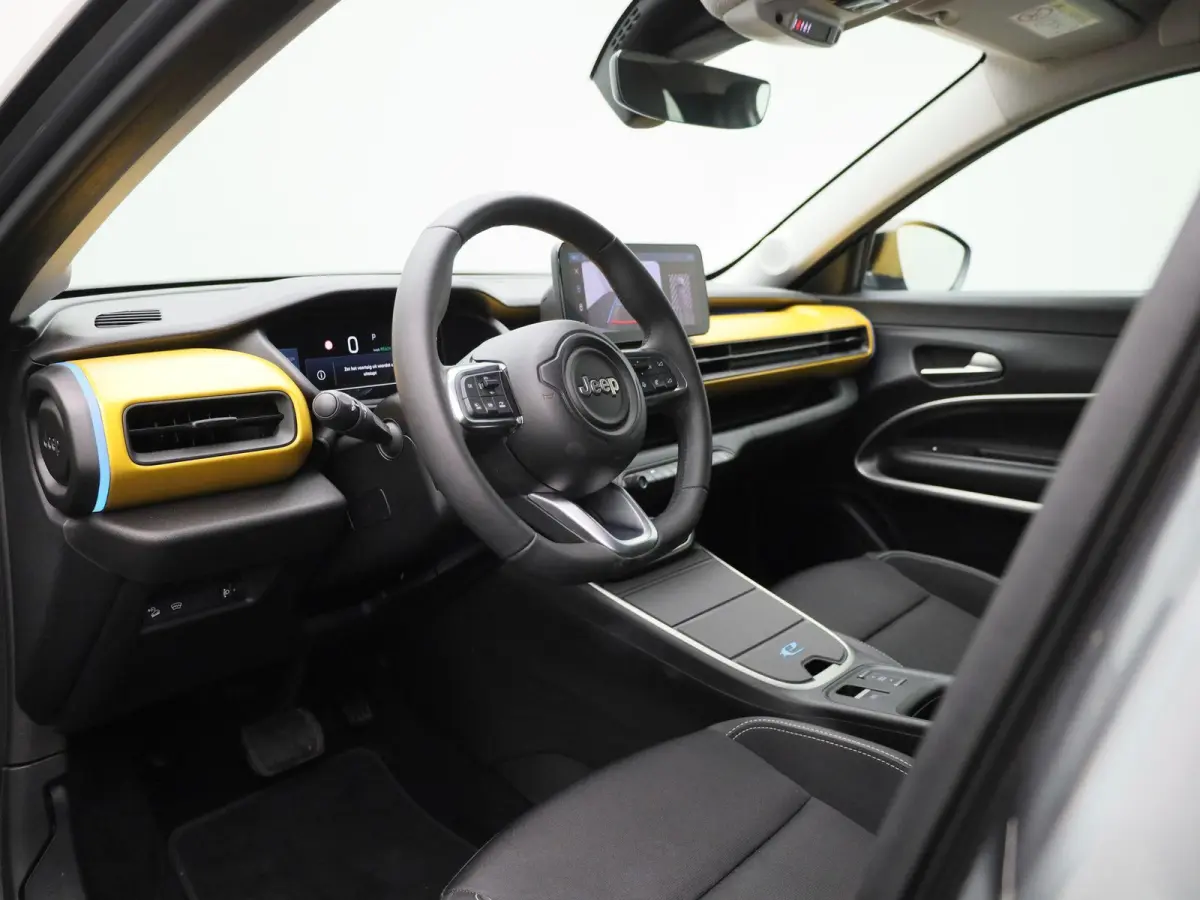 Longitude 54 kWh | Navigatie | Camera | Stoelverwarming | Parkeersensoren Voor/Achter | Apple Carplay&Android Auto