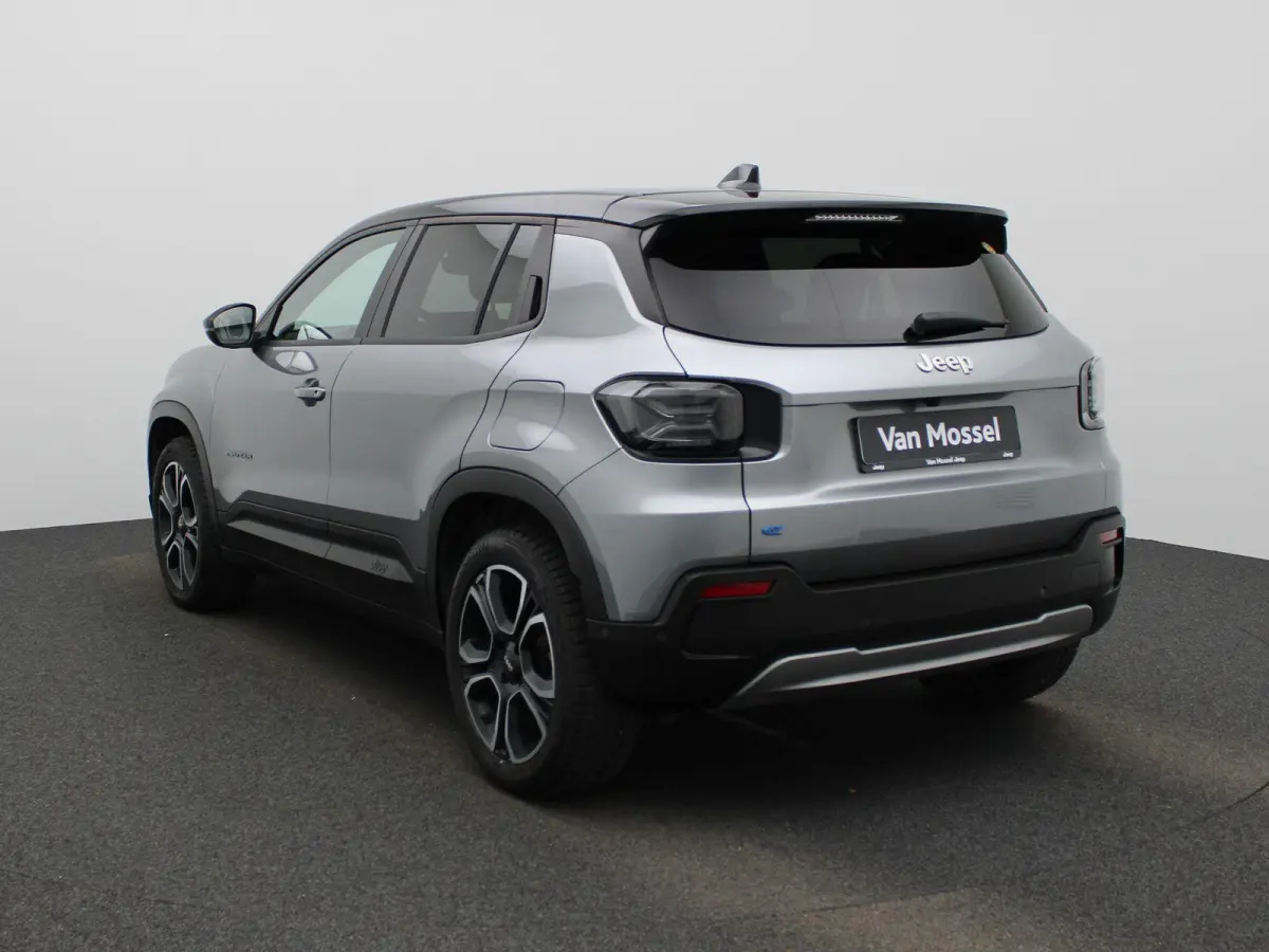 Longitude 54 kWh | Navigatie | Camera | Stoelverwarming | Parkeersensoren Voor/Achter | Apple Carplay&Android Auto