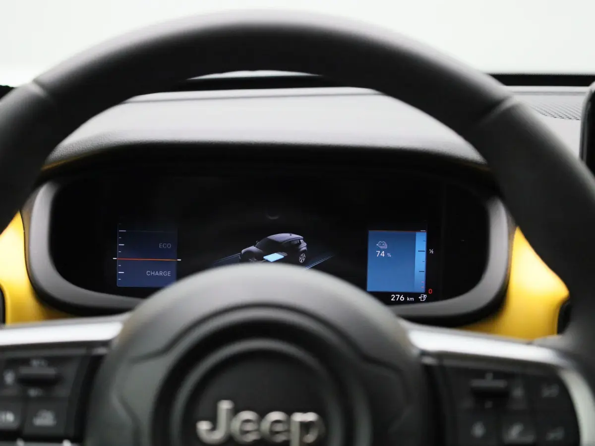 Longitude 54 kWh | Navigatie | Camera | Stoelverwarming | Parkeersensoren Voor/Achter | Apple Carplay&Android Auto