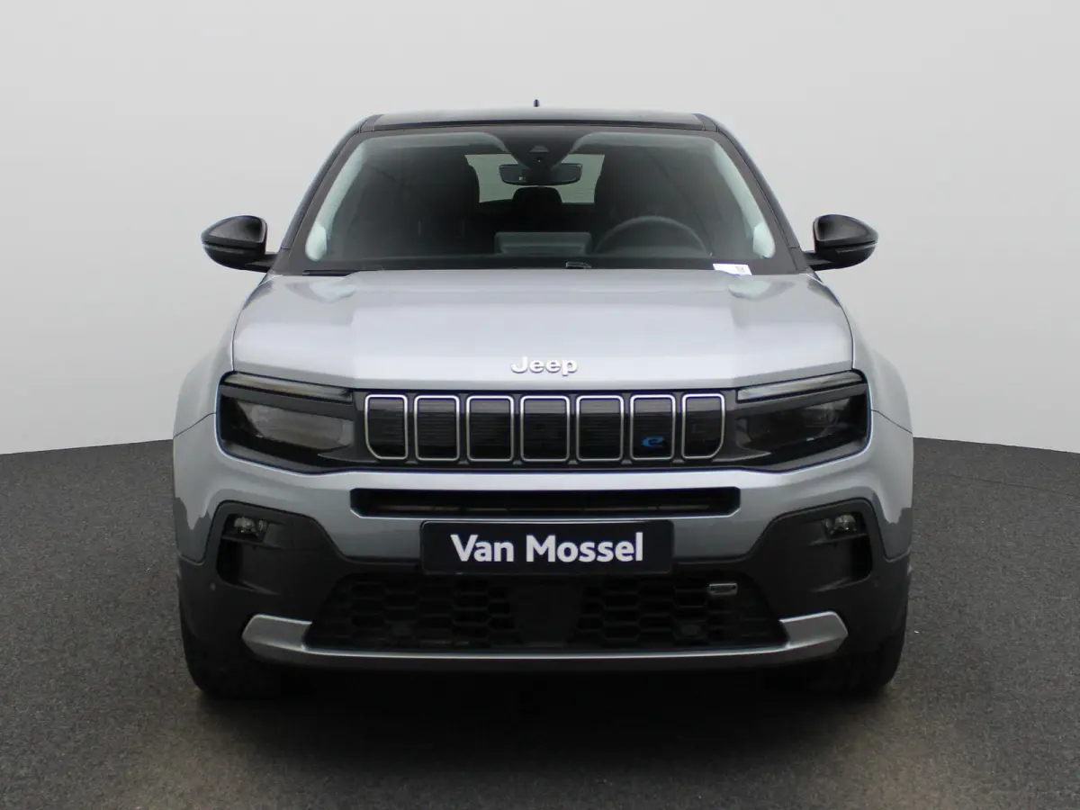 Longitude 54 kWh | Navigatie | Camera | Stoelverwarming | Parkeersensoren Voor/Achter | Apple Carplay&Android Auto