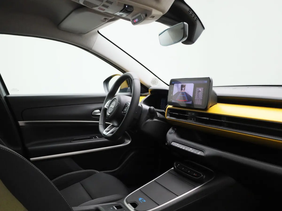 Longitude 54 kWh | Navigatie | Camera | Stoelverwarming | Parkeersensoren Voor/Achter | Apple Carplay&Android Auto