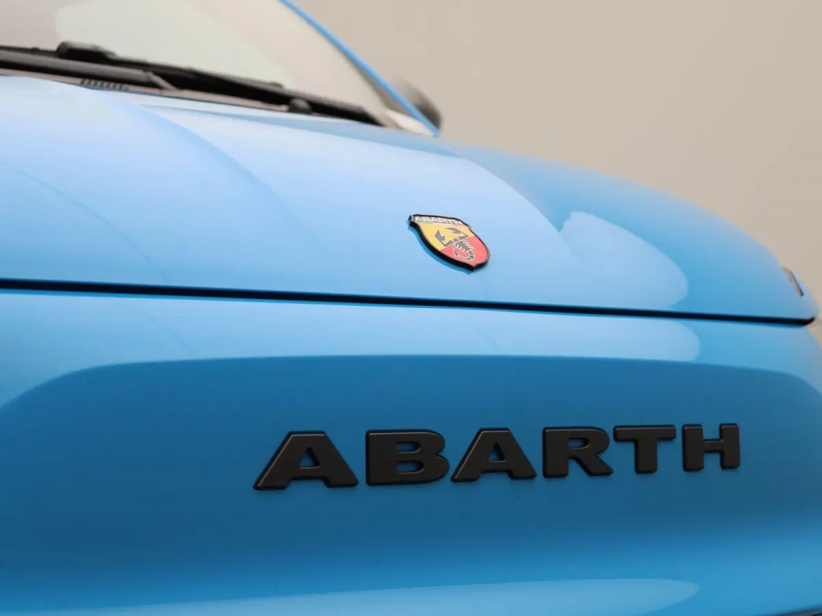 Abarth Scorpionissima 42 kWh