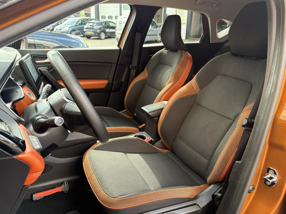 1.0 TCe 90 Intens TWO-TONE/CARPLAY/CAMERA/LED/NL-AUTO/1e EIG.