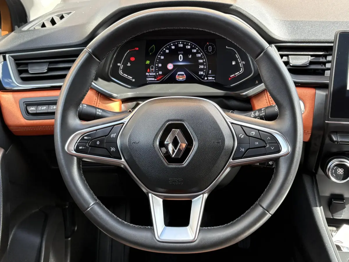 1.0 TCe 90 Intens TWO-TONE/CARPLAY/CAMERA/LED/NL-AUTO/1e EIG.