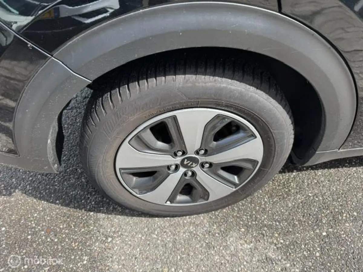 1.6 GDi Hybrid DynamicLine Trekhaak , Navigatie , Achteruit rij camera , Cruise controle , Climate controle , Lane assist , Dealer onderhouden met onderhoud historie