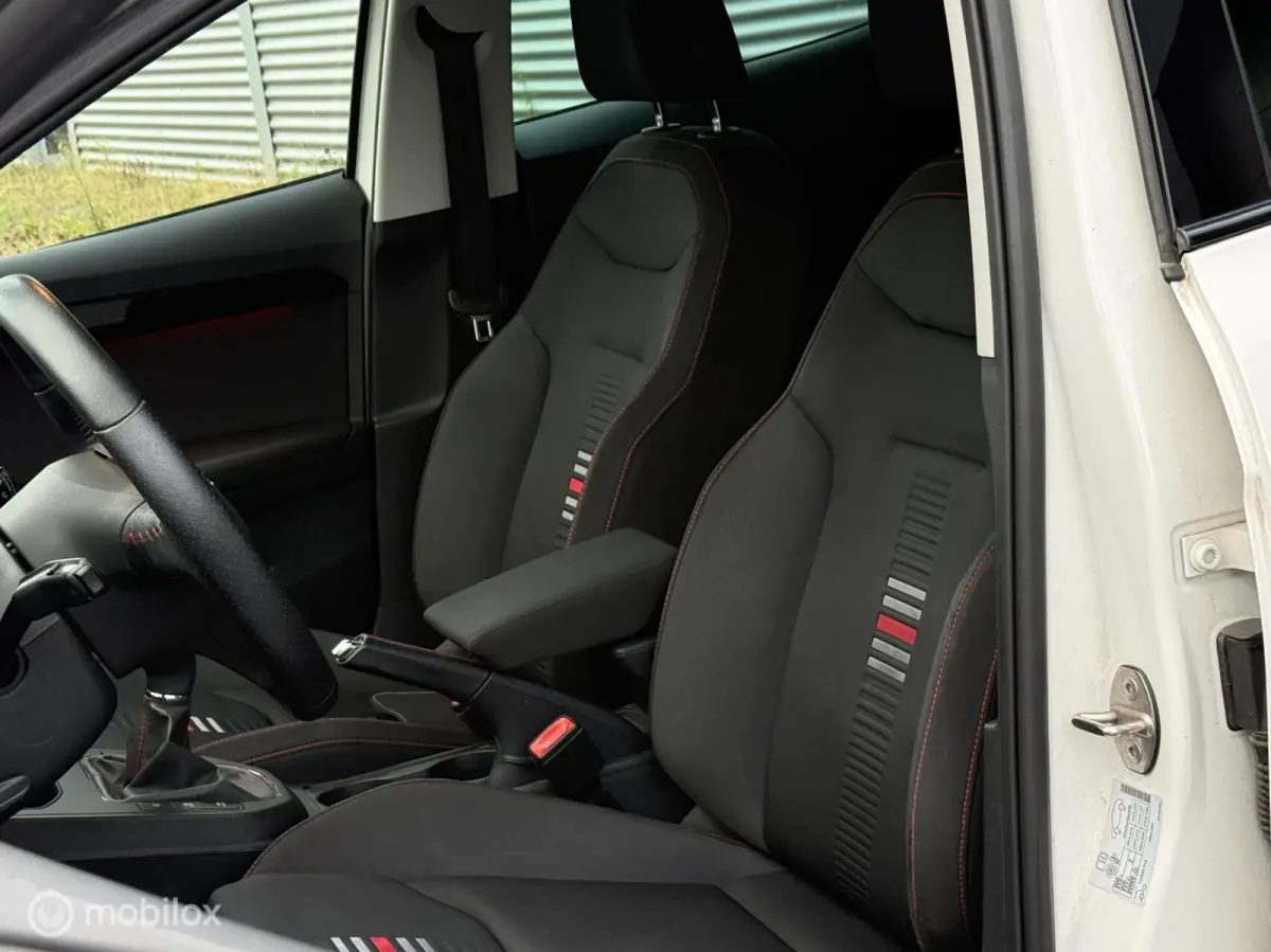 1.0 TSI FR Cruise-17'inch-Stoelverwarming