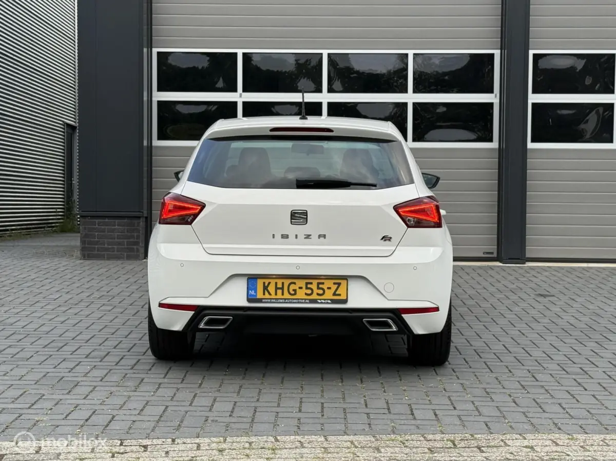 1.0 TSI FR Cruise-17'inch-Stoelverwarming