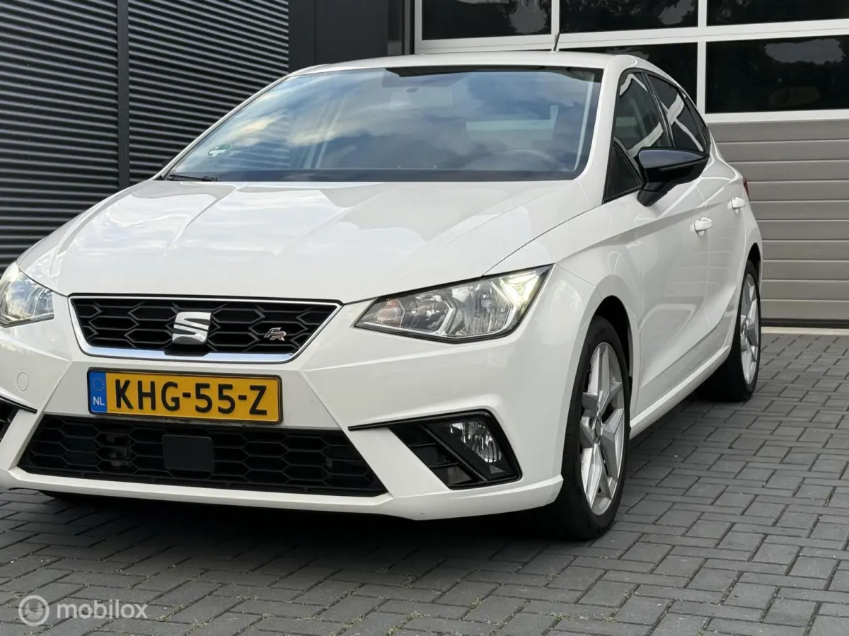 1.0 TSI FR Cruise-17'inch-Stoelverwarming