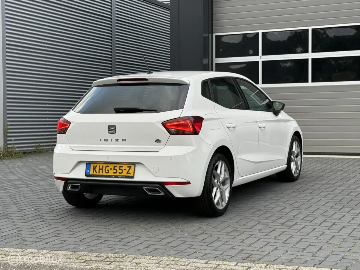 1.0 TSI FR Cruise-17'inch-Stoelverwarming