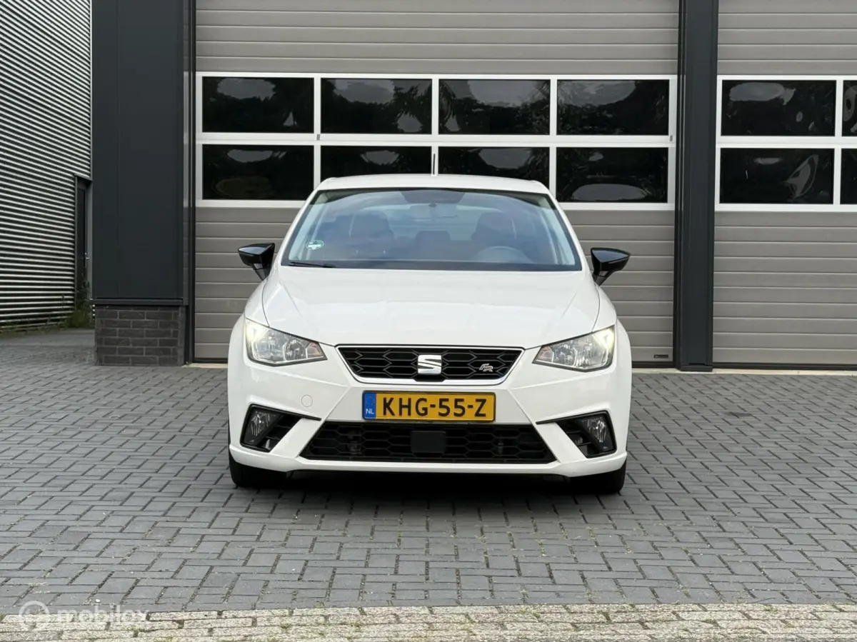 1.0 TSI FR Cruise-17'inch-Stoelverwarming