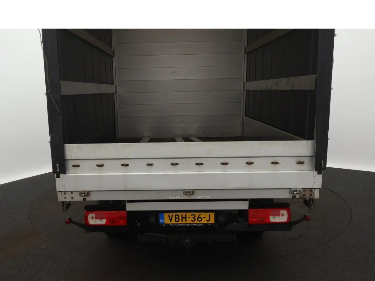2.0 TDI L3 Comfortline 177 PK Volkswagen Crafter 35 2.0 TDI 177pk L3 | HUIF | Open laadbak met huif | Trekhaak | Cruise control |