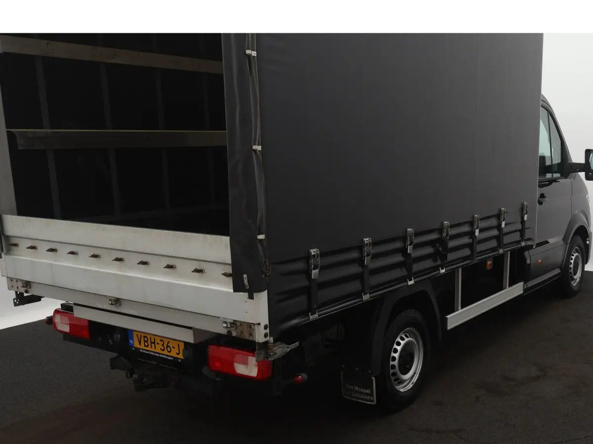 2.0 TDI L3 Comfortline 177 PK Volkswagen Crafter 35 2.0 TDI 177pk L3 | HUIF | Open laadbak met huif | Trekhaak | Cruise control |