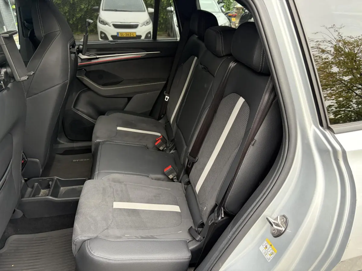 1.5 TSI PHEV Sportline Business / TREKHAAK