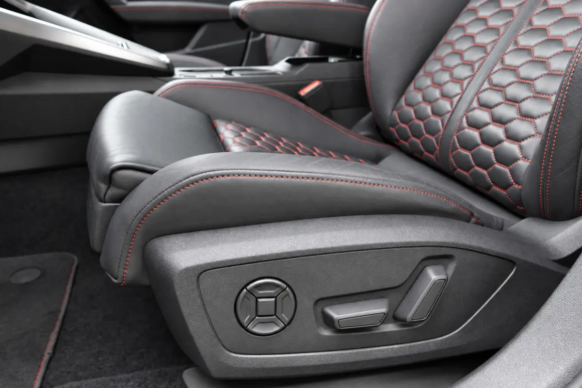 2.5 TFSI RS 3 quattro PANO KERAMISCH CARBON