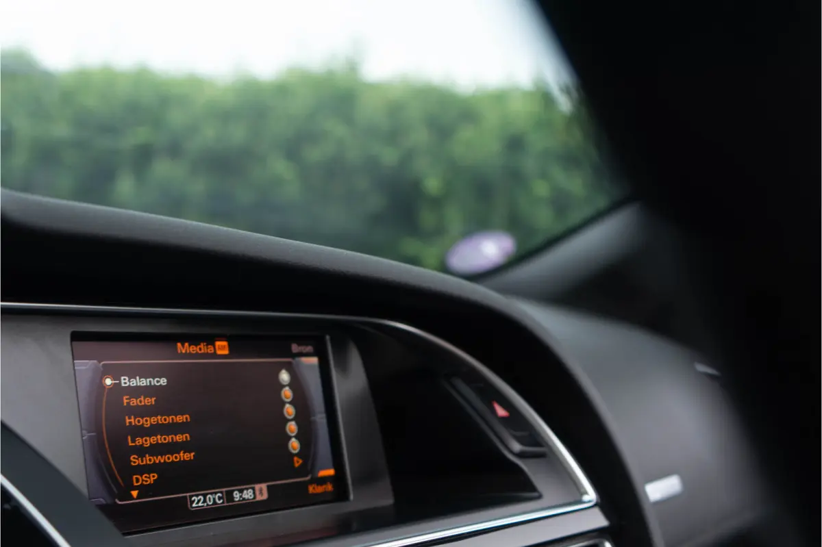 1.8 TFSI / S-line/ Stoelverwarming/ Audi Sound/ 19 Inch Velgen/