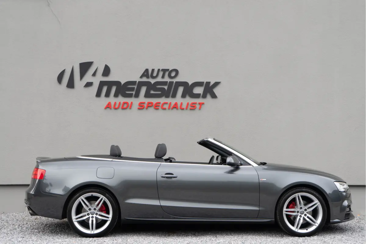 1.8 TFSI / S-line/ Stoelverwarming/ Audi Sound/ 19 Inch Velgen/