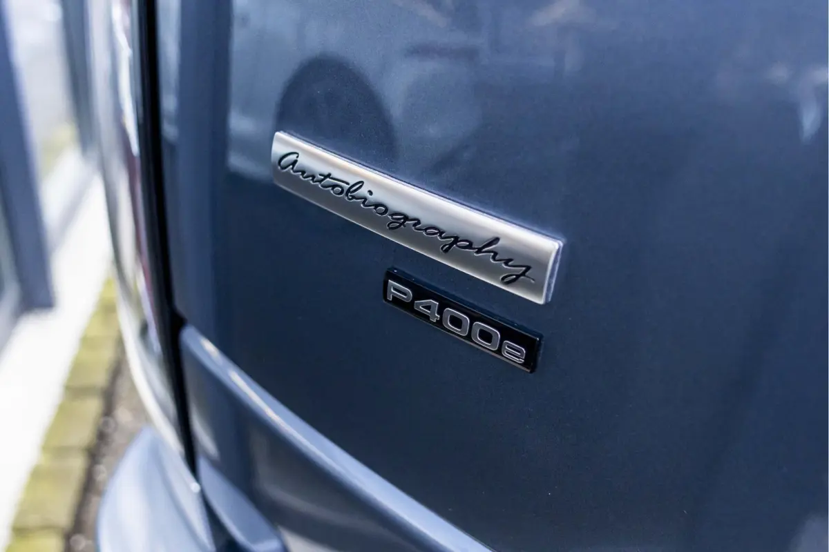 2.0 P400e LWB Autobiography