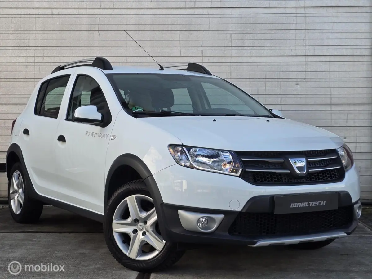 Dacia Sandero Stepway 2016 Benzine Automatisch leasen