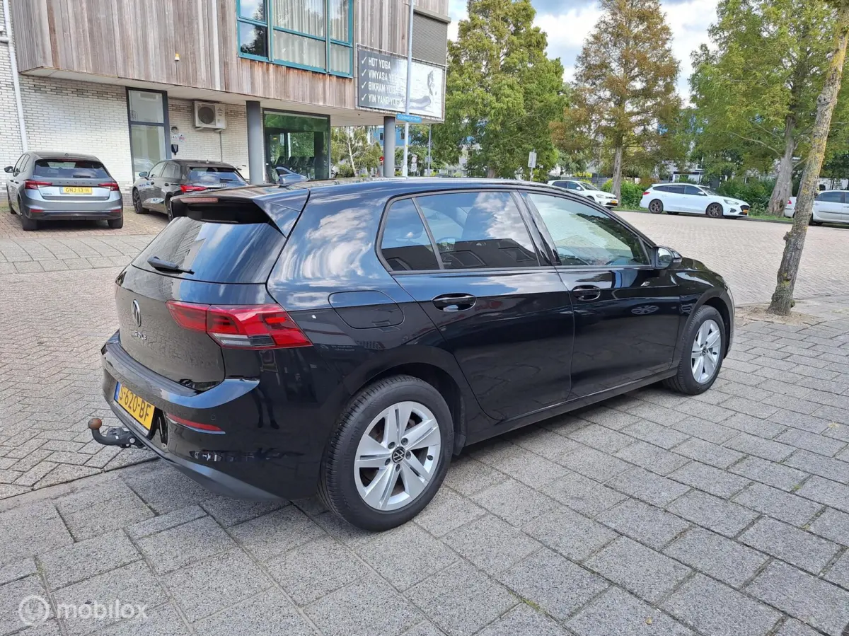 1.0 TSI LIFE • Dealer onderhouden • Carplay •
