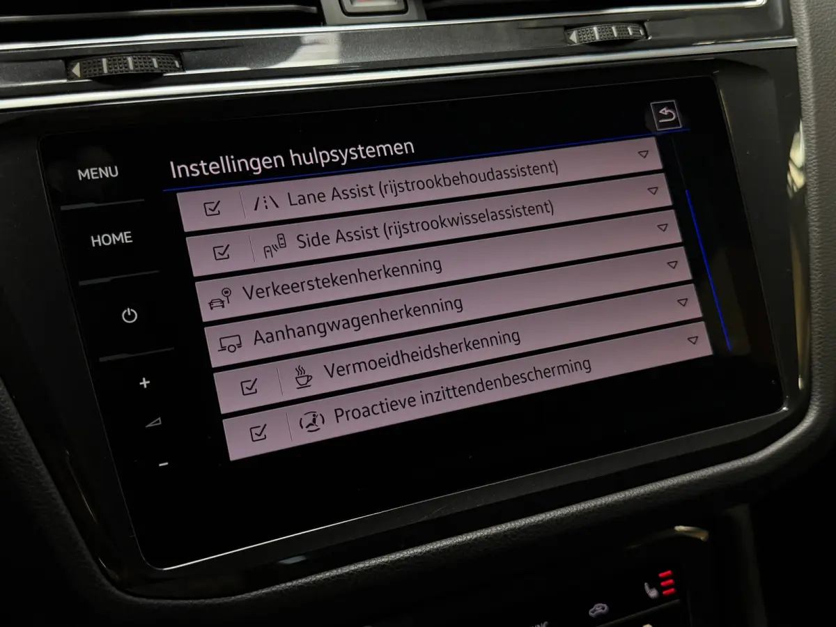 2.0 TSI R 4Motion PANO|AKRA|MEMORY|KEYLESS|TREKHAAK|IQ LIGHTS|VIRTUAL|CARPLAY|SFEERVERLICHTING|320PK|BOMVOL!