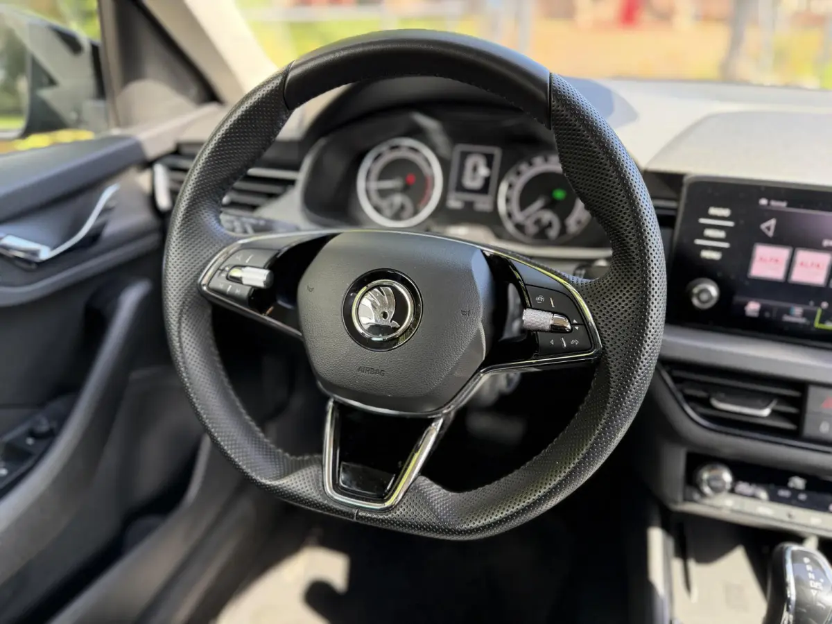 1.0 TSI Sport Business | BlackLine | DSG | 48.000KM | Trekhaak |