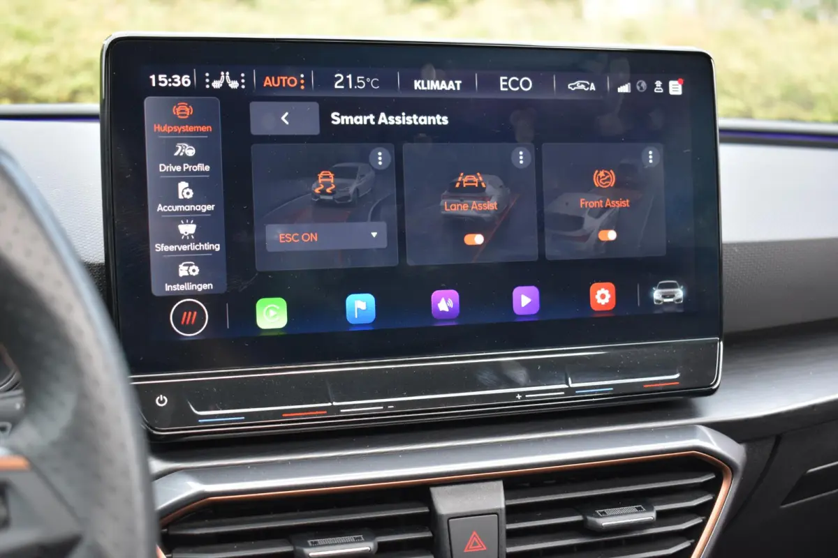1.4 e-Hybrid VZ Business Pano XLNavi