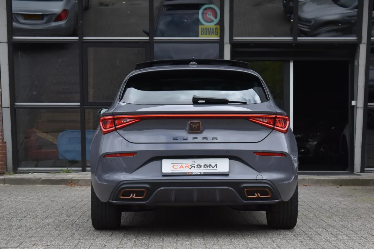 1.4 e-Hybrid VZ Business Pano XLNavi