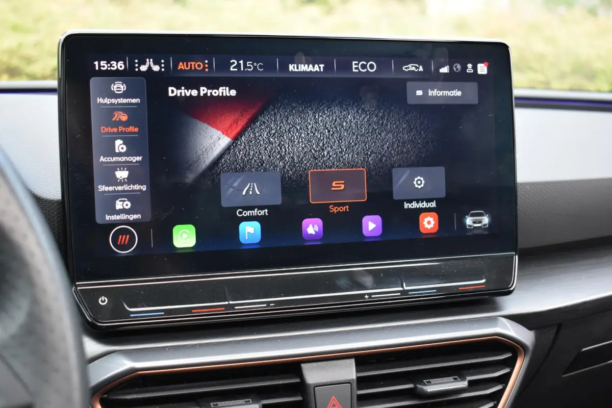 1.4 e-Hybrid VZ Business Pano XLNavi