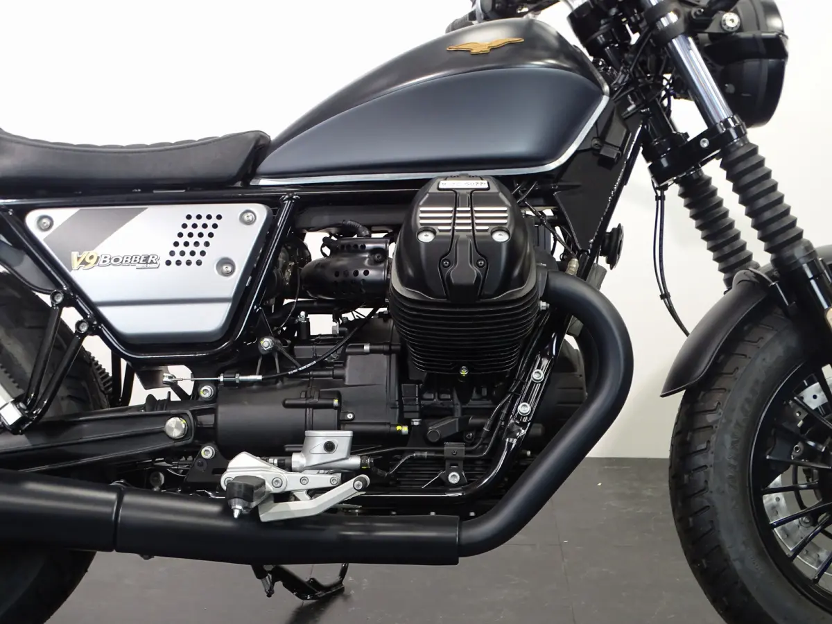 V 9 BOBBER EDITION