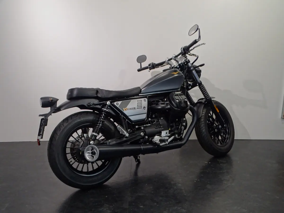 V 9 BOBBER EDITION