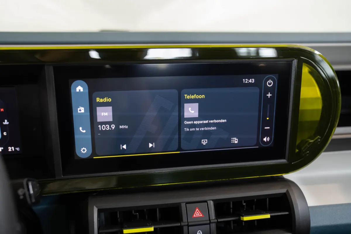 1.2 Hybrid ICON | Tot 8 Jaar Garantie | Apple Carplay & Android Auto | Parkeersensoren | Cruise Controle | Airco | USB |