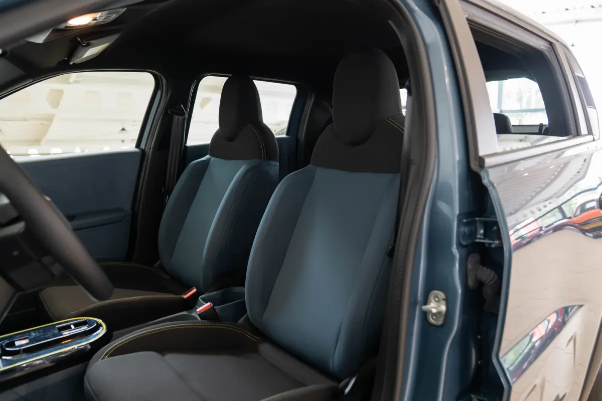 1.2 Hybrid ICON | Tot 8 Jaar Garantie | Apple Carplay & Android Auto | Parkeersensoren | Cruise Controle | Airco | USB |