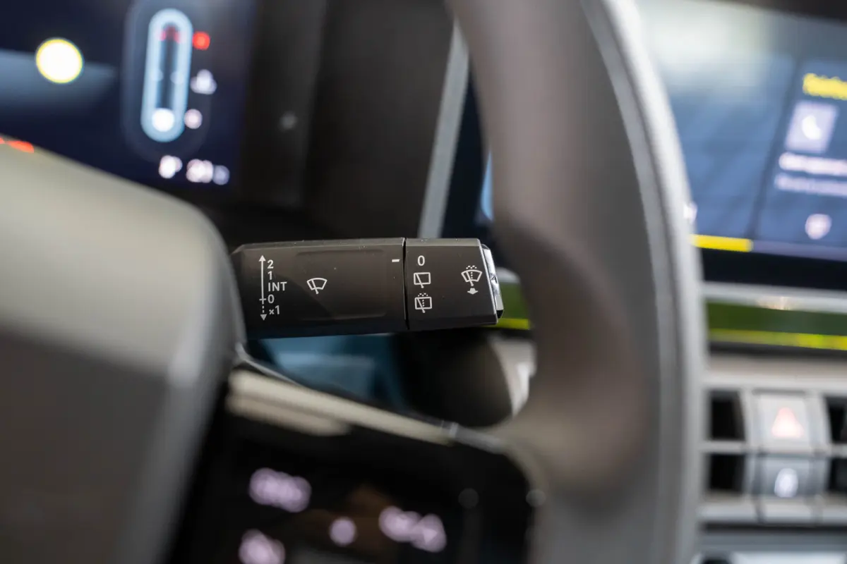 1.2 Hybrid ICON | Tot 8 Jaar Garantie | Apple Carplay & Android Auto | Parkeersensoren | Cruise Controle | Airco | USB |