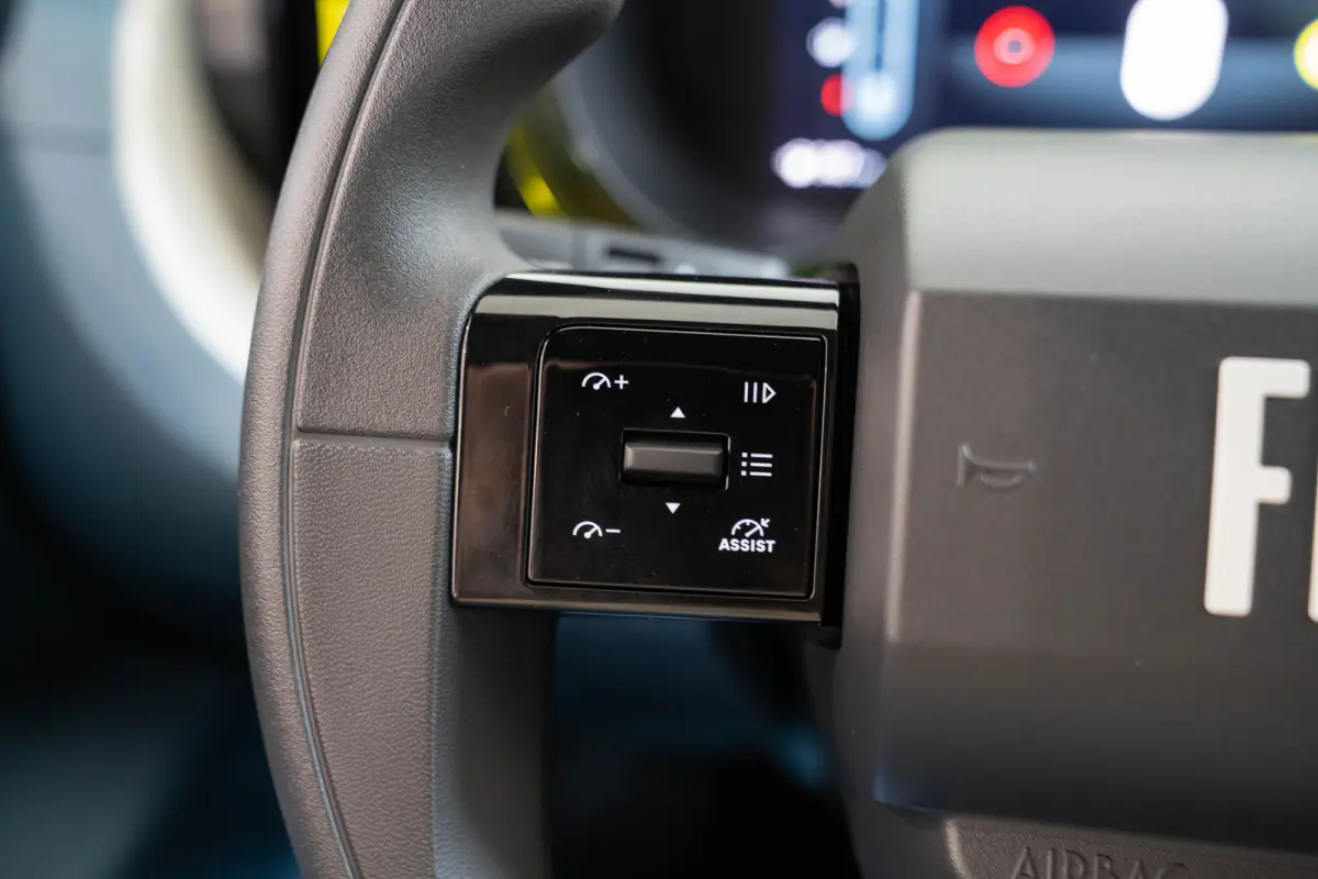 1.2 Hybrid ICON | Tot 8 Jaar Garantie | Apple Carplay & Android Auto | Parkeersensoren | Cruise Controle | Airco | USB |
