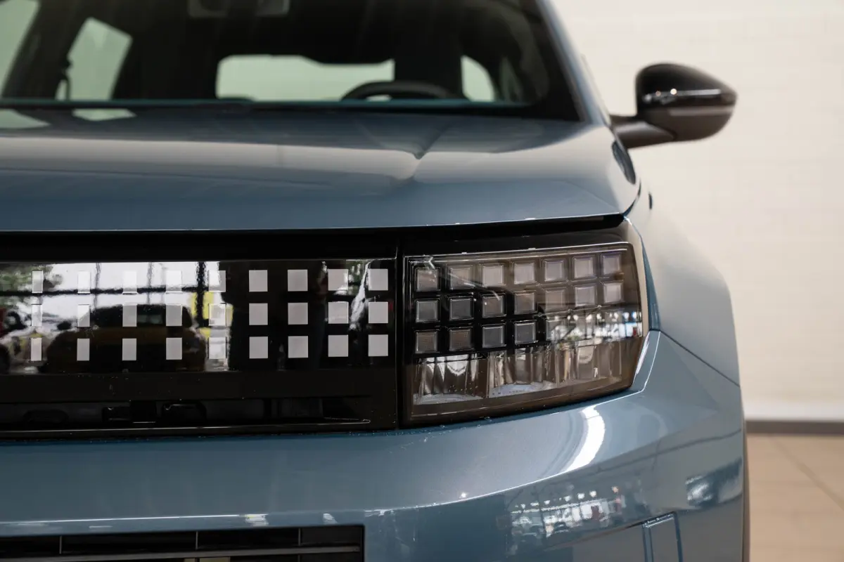 1.2 Hybrid ICON | Tot 8 Jaar Garantie | Apple Carplay & Android Auto | Parkeersensoren | Cruise Controle | Airco | USB |