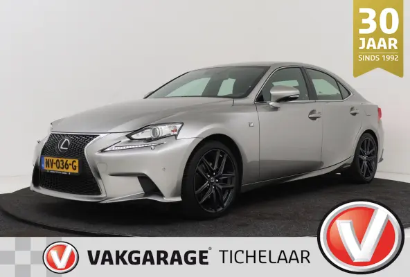 300h F Sport Line | Trekhaak | Elek stoelverstelling | Navigatie | Stoelverwarming |