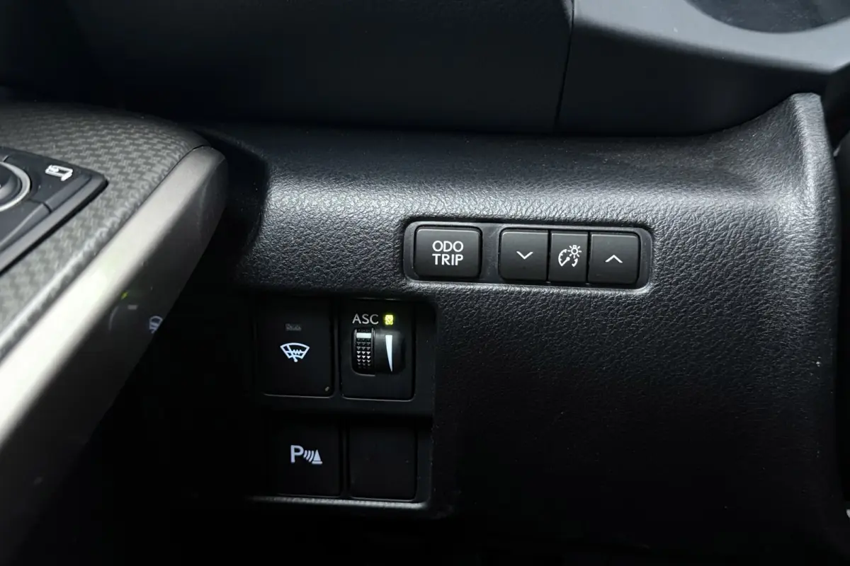 300h F Sport Line | Trekhaak | Elek stoelverstelling | Navigatie | Stoelverwarming |