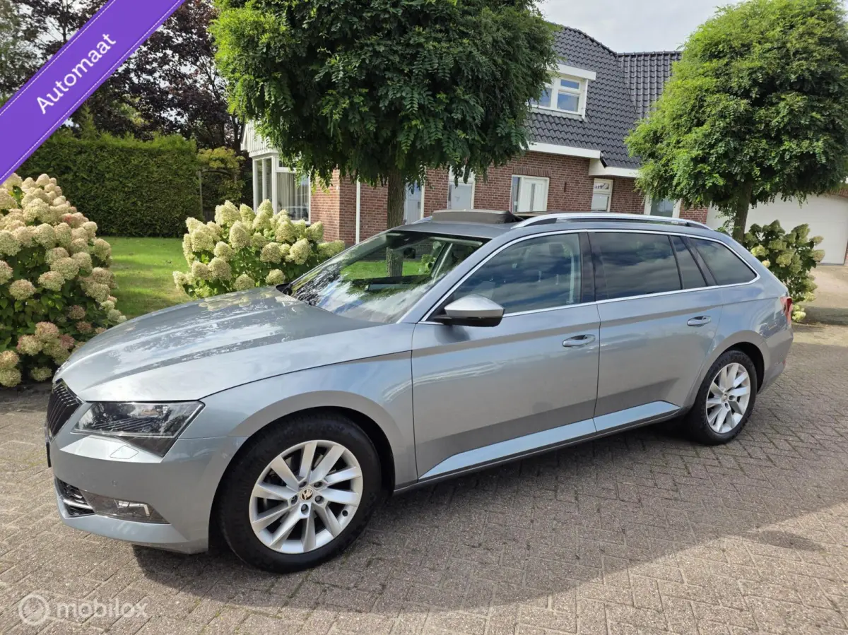 Škoda Superb Combi 2018 Benzine Automatisch leasen