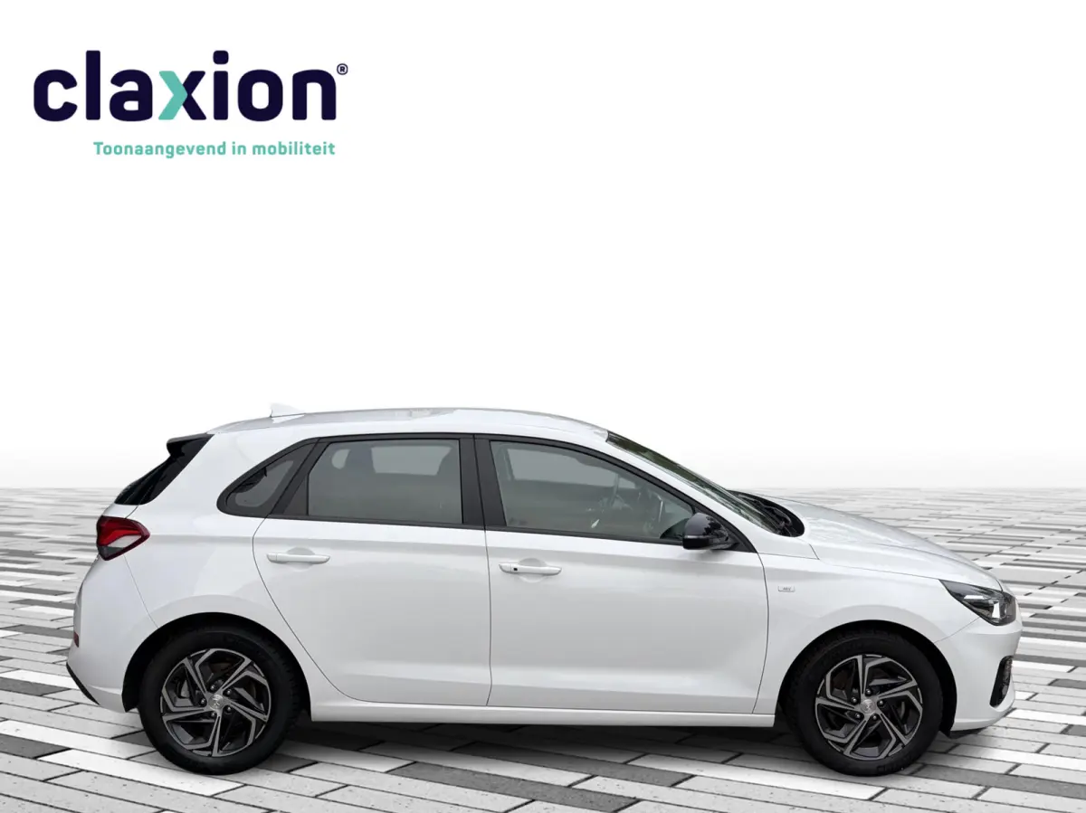 1.0 T-GDi MHEV CAMERA / CARPLAY / CRUISE / PDC