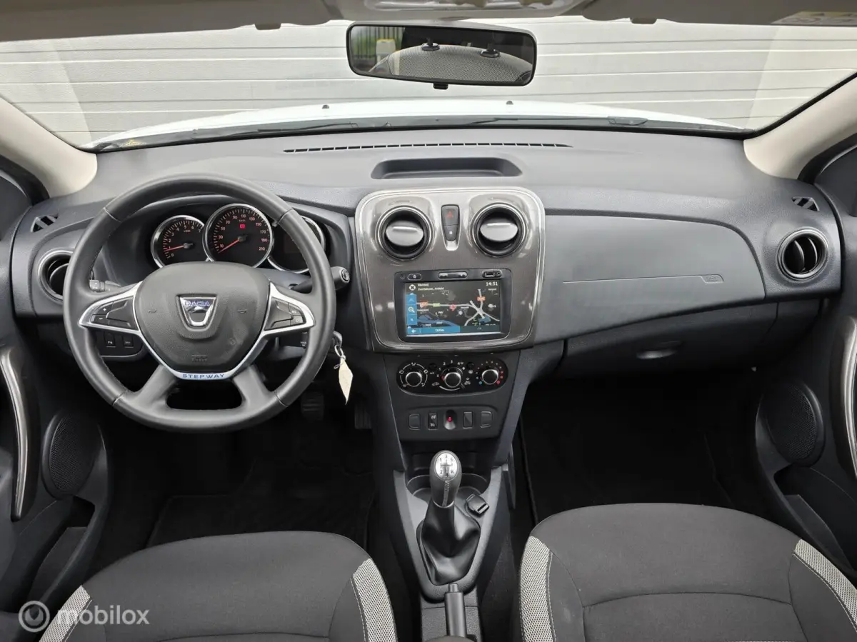 0.9 TCe Tech Road Pdc Cruise Navigatie